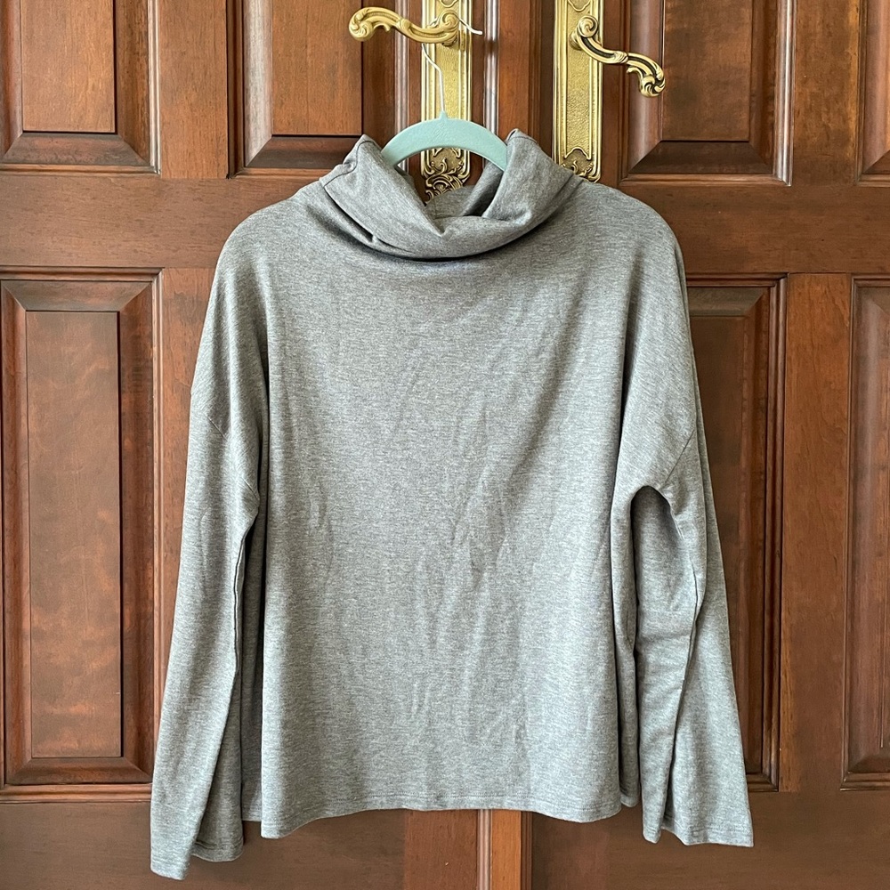 - gray Eileen Fisher turtle neck drape sweater